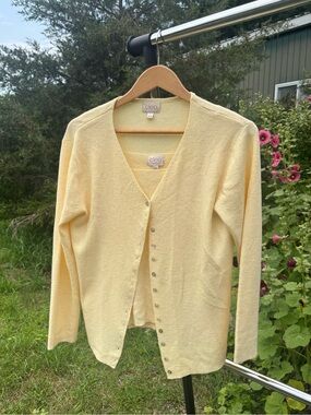 Cleo pale yellow cardigan and tank top set